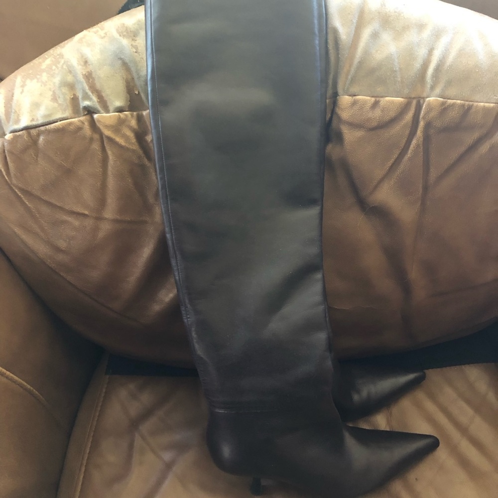 The Row Bourgeoise Leather Boots - Picture 5 of 5
